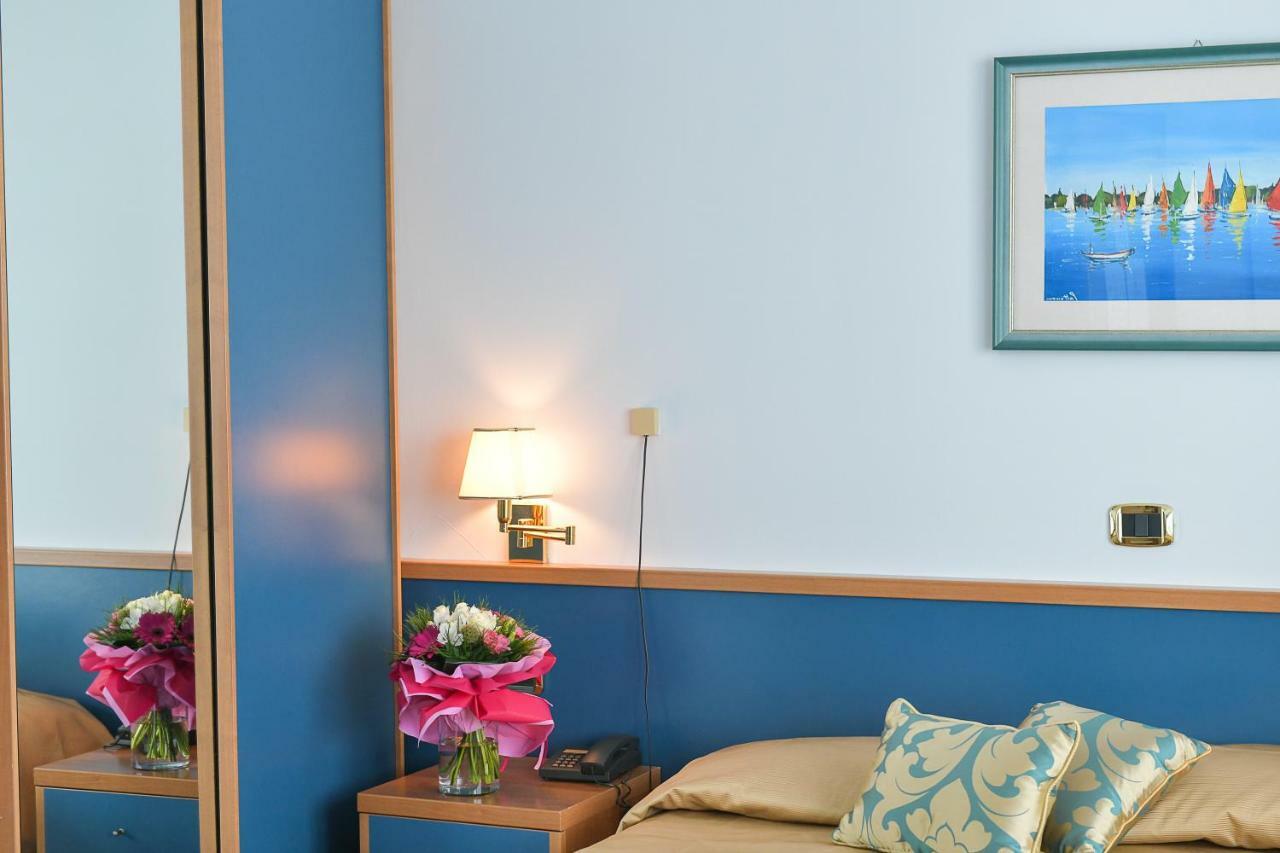 Hotel Souvenir Τζεσόλο Λίντο Εξωτερικό φωτογραφία