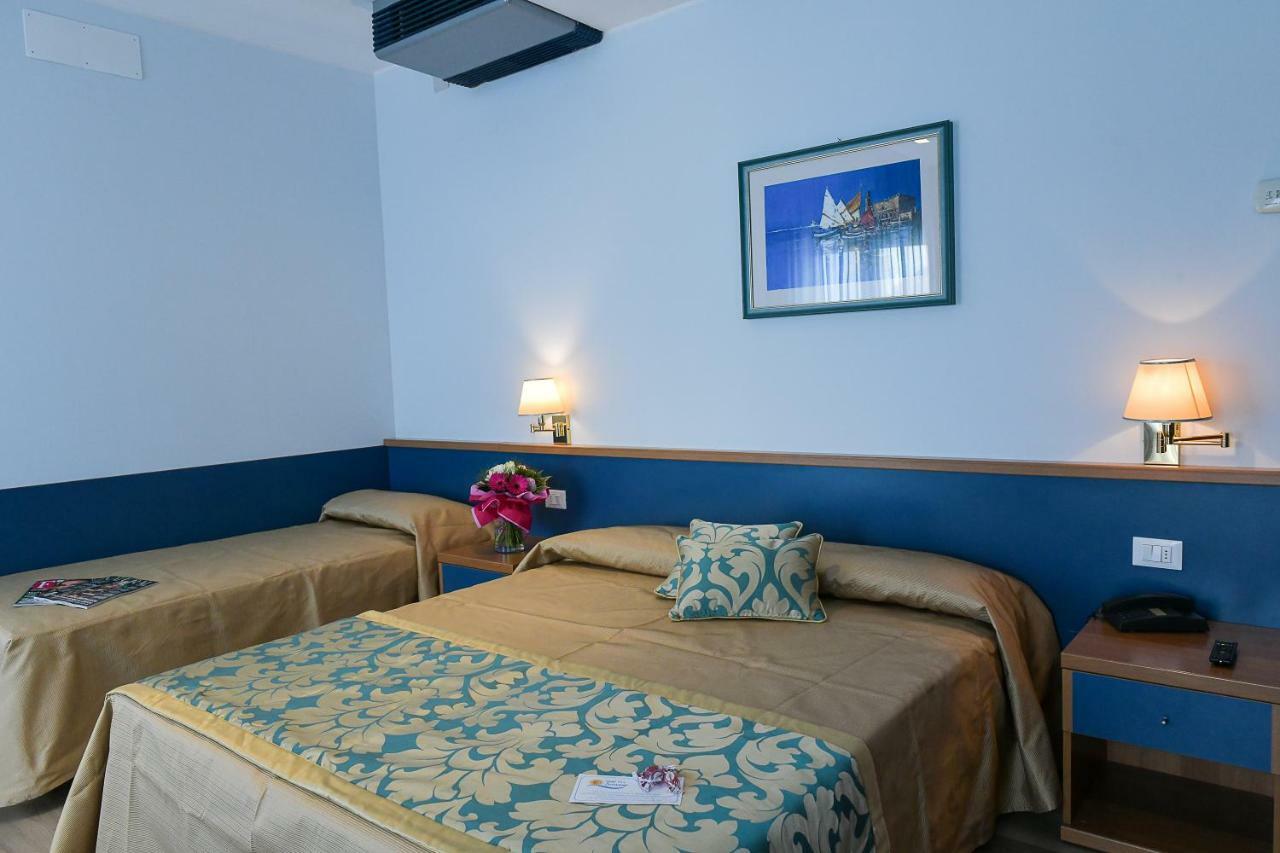 Hotel Souvenir Τζεσόλο Λίντο Εξωτερικό φωτογραφία