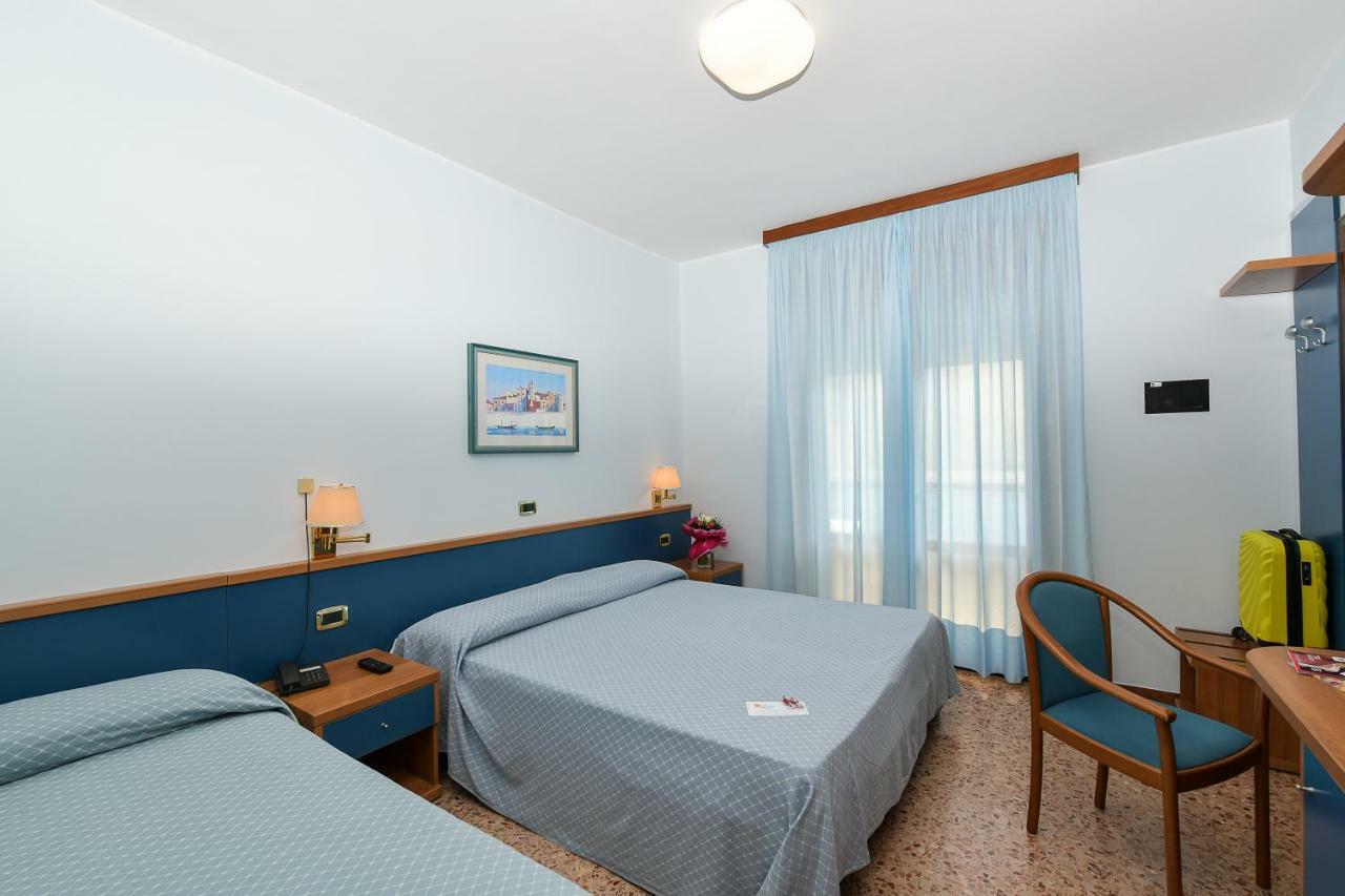 Hotel Souvenir Τζεσόλο Λίντο Εξωτερικό φωτογραφία