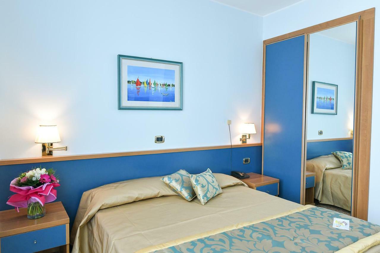 Hotel Souvenir Τζεσόλο Λίντο Εξωτερικό φωτογραφία
